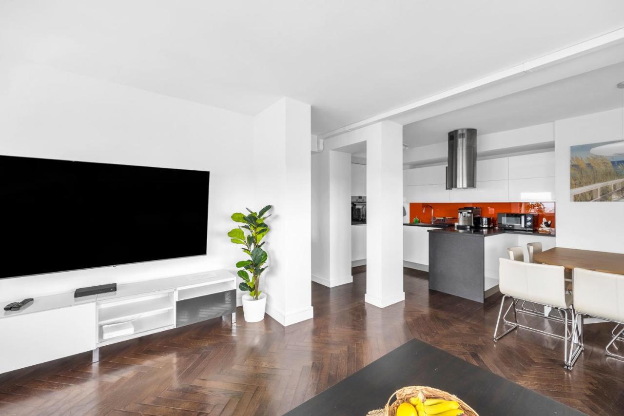 23Rd Floor 3Br Apt With Views Of ורשה מראה חיצוני תמונה